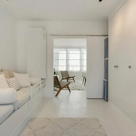 Διαμέρισμα Huswell - Lovely In - 10 Min From Beach *